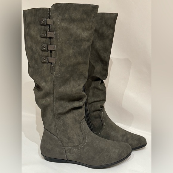 NEW Cliffs Francie Slouchy Faux Suede Knee-High Boots Size 8WIDE & WIDE CALF - Picture 4 of 11